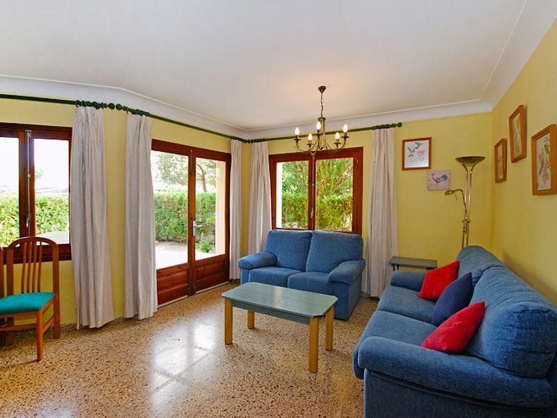 Hotel Neptuno Three Bedroom 3*